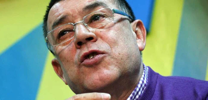 Crin Antonescu a declarat, luni, că nu a avut nicio discuţie cu Ioan Rus FOTO: Mediafax