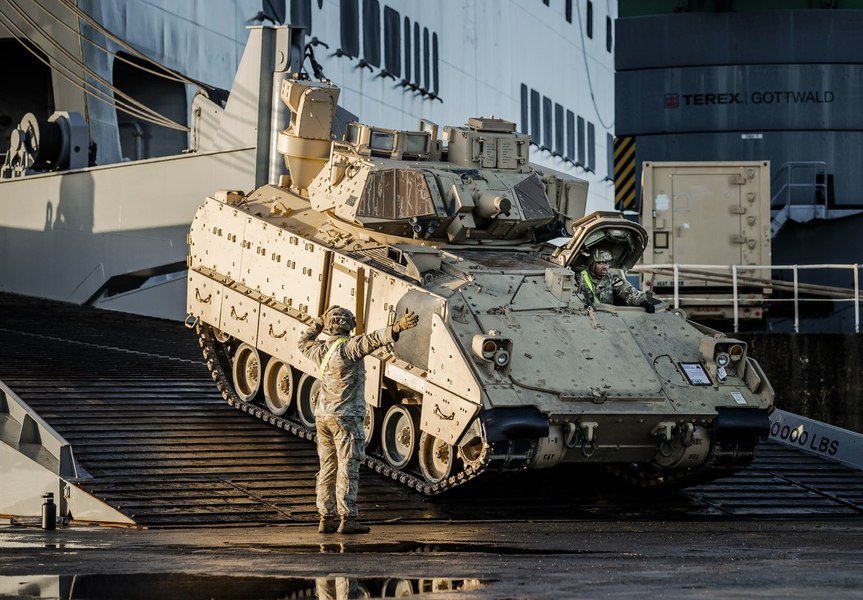 MApN pregătește noi achiziții de tancuri și instruire militară, cu producție și mentenanță în țară