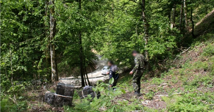 Peste 16 mii de pachete cu ţigări au fost confiscate Foto: Adevărul