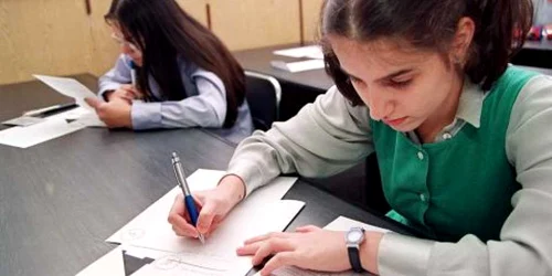 Elevii români au câştigat patru medalii la Olimpiada Internaţională de Geografie