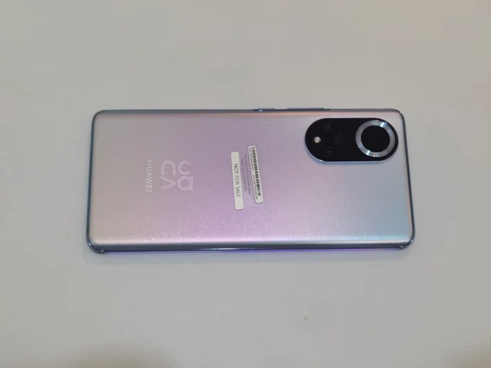 Huawei Nova 9 FOTO Adrian Pogîngeanu