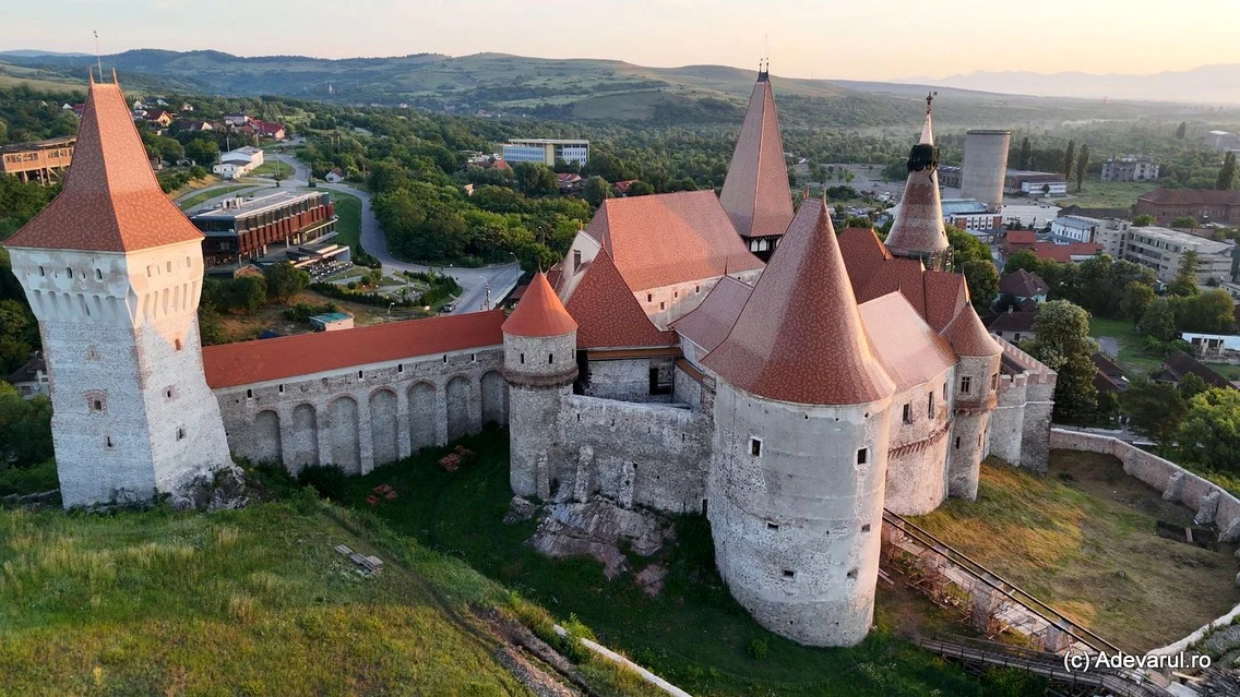 Castelul Corvinilor din Hunedoara  Foto Daniel Guță  ADEVĂRUL (4) jpg
