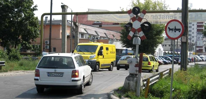 Bistrita:SOS trecerile de cale ferată