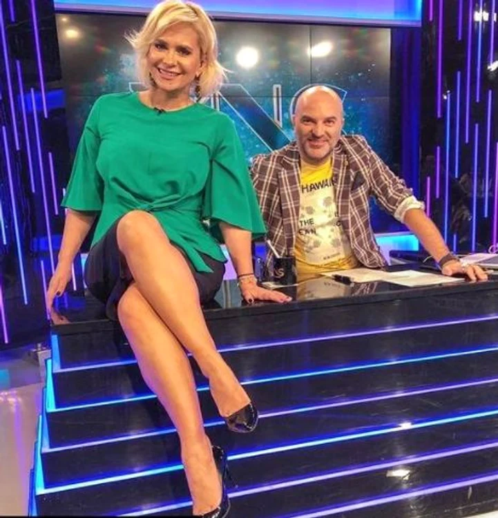 Paula Chirilă este colegă cu Dan Capatos la Xtra Night Show