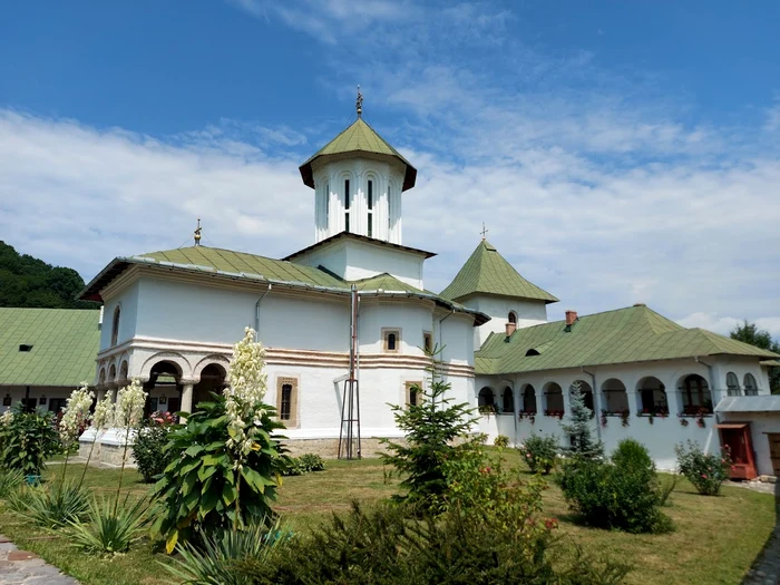 Mănăstirea „Adormirea Maicii Domnului” din Govora, Vâlcea. Foto: Marius Pătean