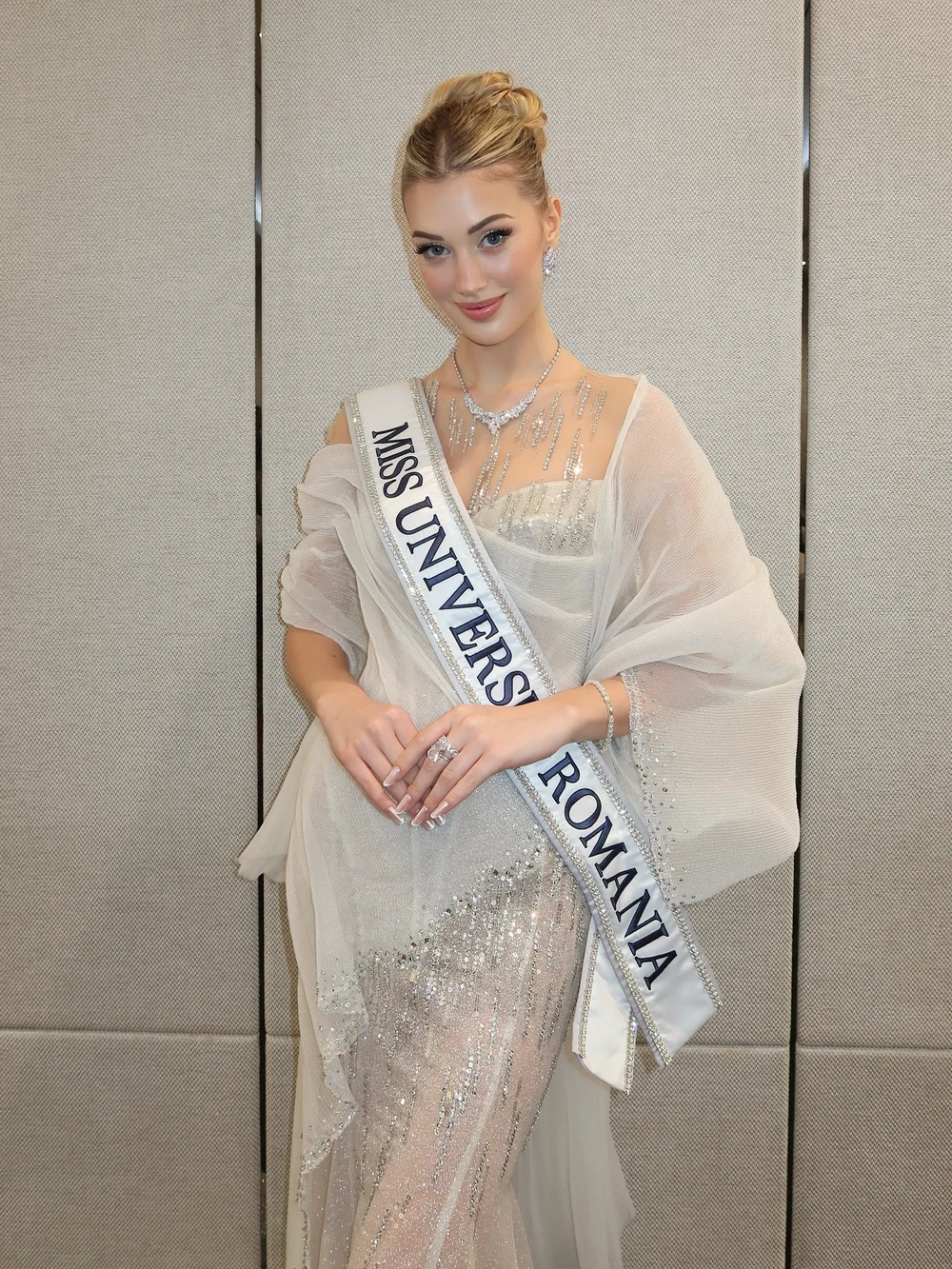 Cine este tânăra care va reprezenta România la Miss Universe 2025, în Thailanda