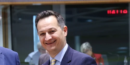Alin Andrieș FB MF jpg