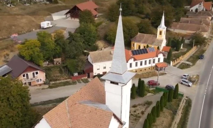biserica jpg