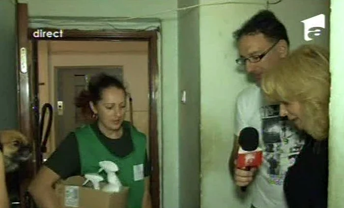 Daniela Gyorfi, şocată de mizeria din casa Ioanei Tufar (Foto: captură video Antena 1)