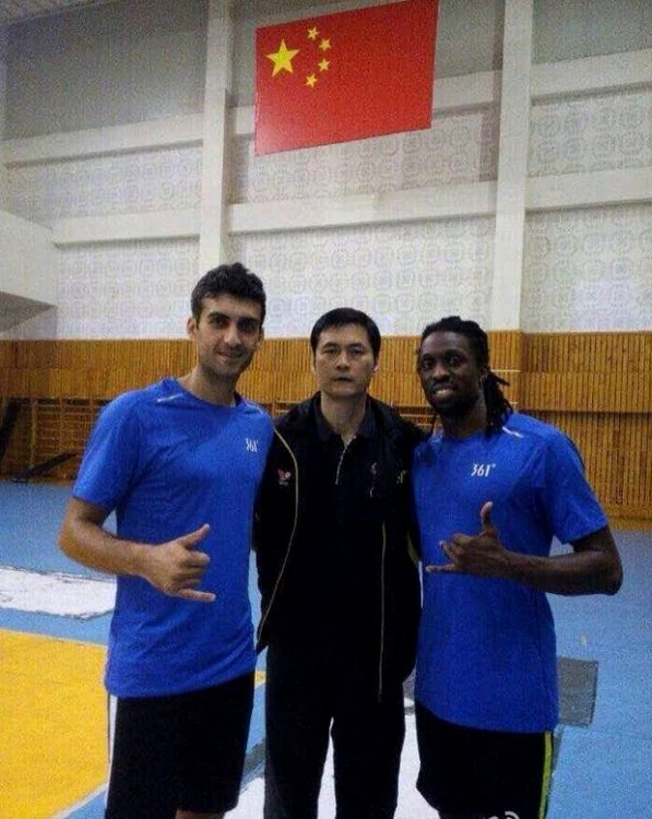 Bogdan Olteanu, la prezentarea oficiala in lotul echipei chineze Sichuan