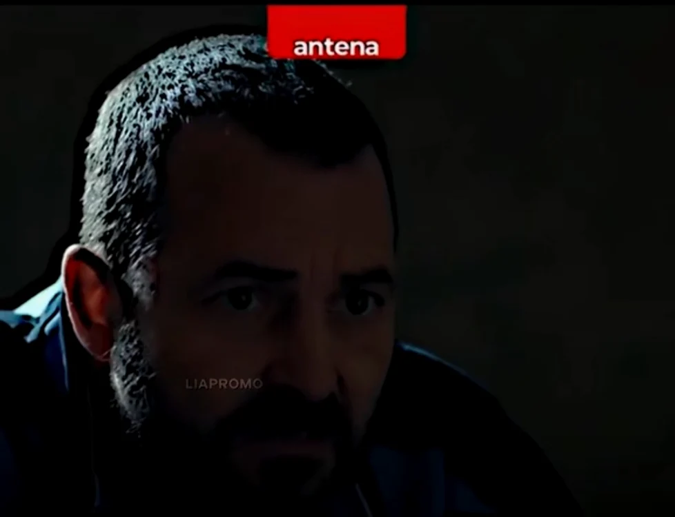 Așa arată Andrei Aradits pentru serialul „Lia - Soția soțului meu” / captură: Antena 1