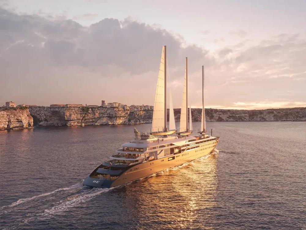 Cel mai mare și luxos yacht cu vele din lume, pregătit pentru prima călătorie. Cum arată Orient Express Corinthian