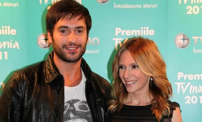 
    Radu Vâlcan şi iubita sa, Adela Popescu  