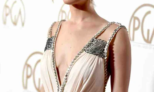 Accidente pe platourile de filmare: Jennifer Lawrence (25 de ani) aproape a murit în „Jocurile Foamei” jpeg