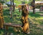 Parcul de aventură Cerna din Vaideeni - Vâlcea după a patra ediţie a festivalului naţional de sculptură cu drujba - cu mobilier sub formă de personaje din basme Foto Adevărul