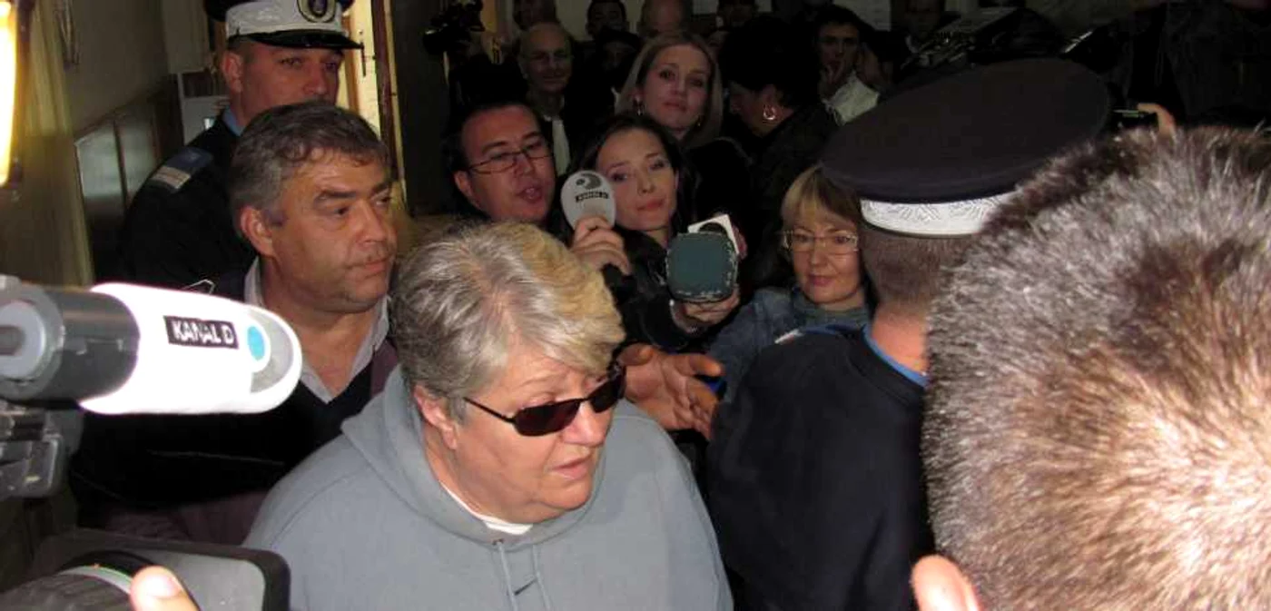 Maria Vlas a ajuns astăzi la Tribunal în jurul orei 10.00