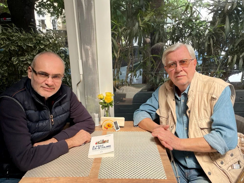 Liviu Tofan (dreapta) alături de Stejărel Olaru. FOTO: Arhivă personală