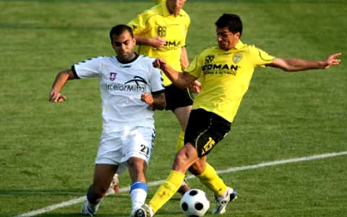 Viorel l-a supărat pe Dorinel