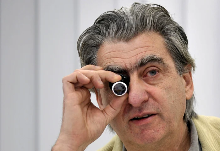 Nick Hayek, şeful Swatch, nu crede într-un proiect iWatch