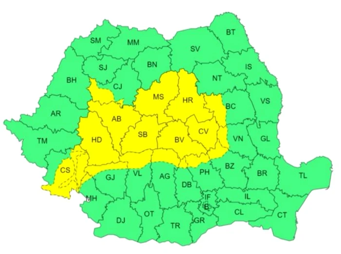 Codul galben de ploi și vijelii este valabil astăzi