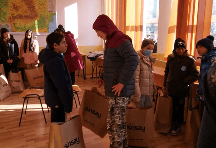 Metodă inedită de a atrage viitori elevi, promovată de un liceu tehnic din Olt. „Vrem să ne țină minte”