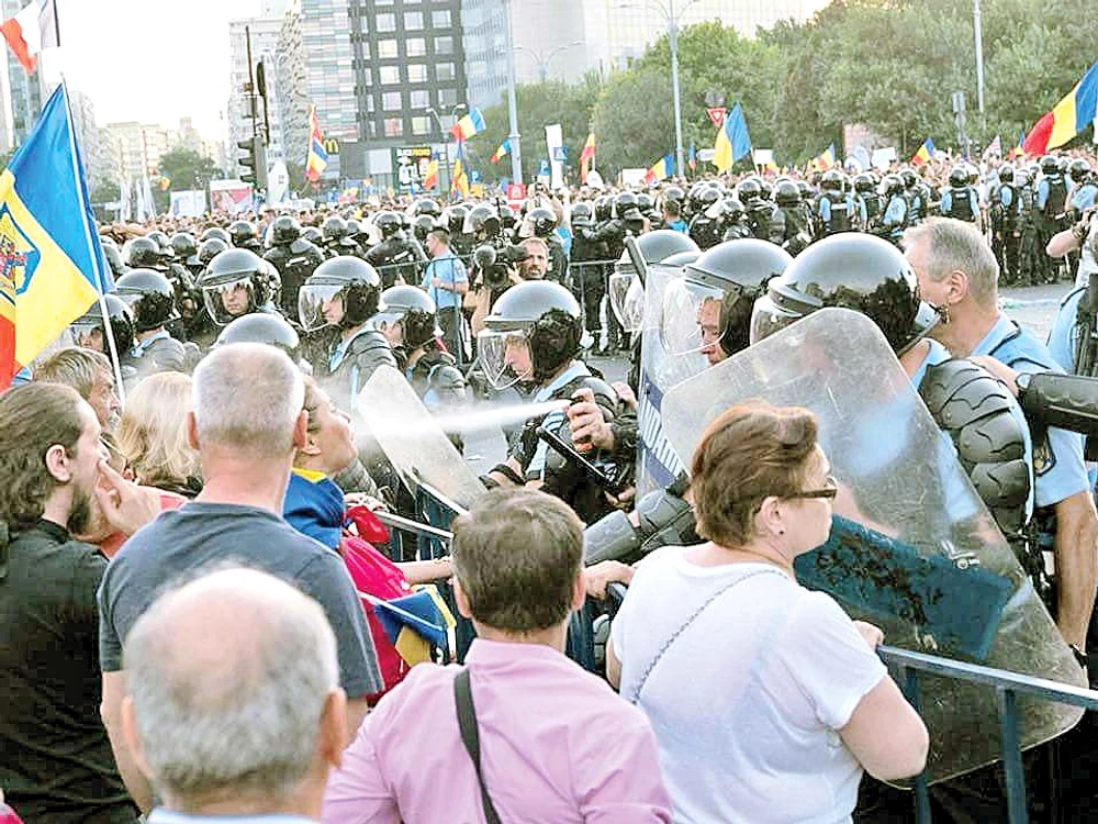 Nu e nici “Fa”, nici “Impulse”,  ci spray paralizant