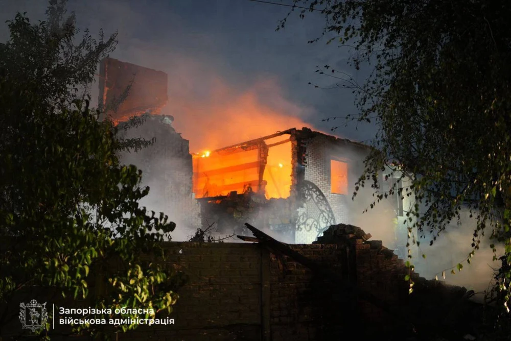 O dronă rusă atacă pompierii din Kramatorsk. Regiunea Zaporojie, vizată de drone și bombe aeriene