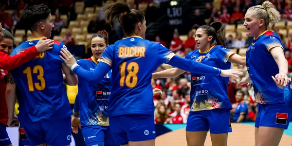 romania handbal fb1 jpg