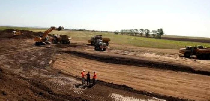 Timişoara: EXCLUSIV Primele imagini de la lucrările de pe autostrada Arad-Timişoara (GALERIE FOTO)