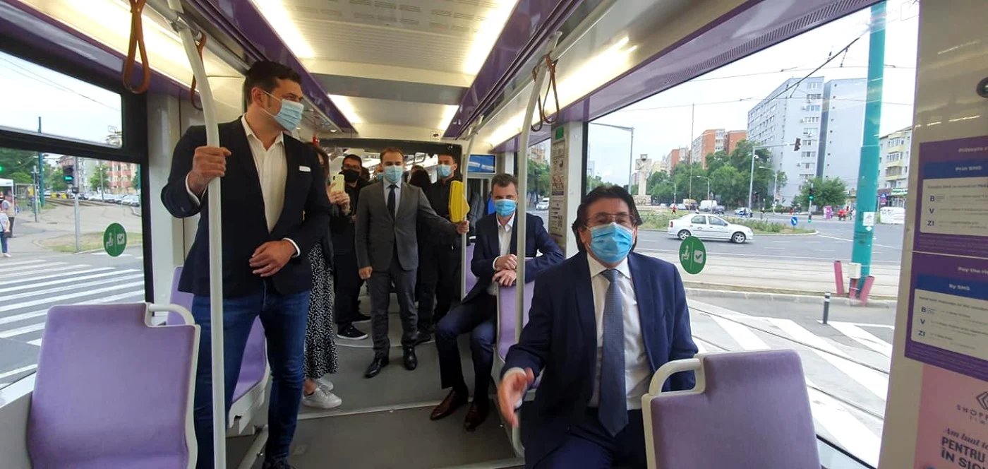 Deschiderea liniei de tramvai realizate din bani privaţi, la Timişoara FOTO Constantin Duma