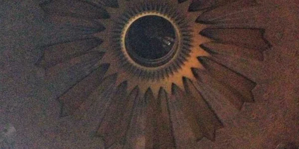 lumina sfanta