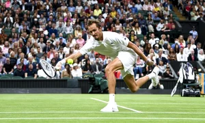 daniil medvedev wimbledon jpg