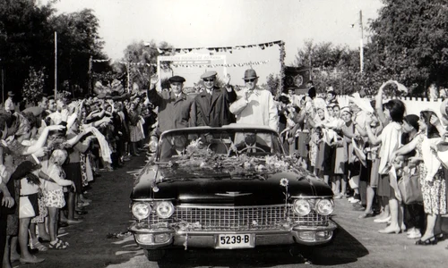 Nicolae Ceaușescu, vizită în regiunea Galați (© „Fototeca online a comunismului românesc”, cota: 382/1966)