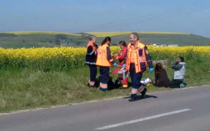 Accidentul s-a produs pe drumul care face legătura între localităţile Voievoda şi Piatra