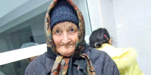 Sărăcia afectează tot  mai mulţi români