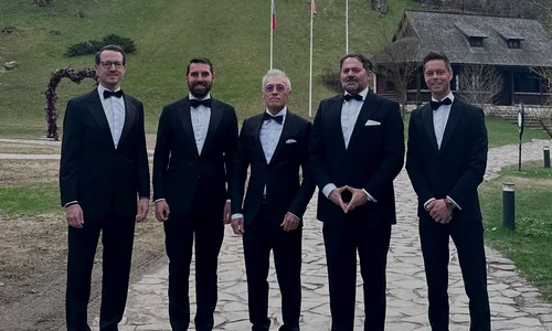 Nicolae al României cu invitații de ziua lui foto Facebook jpg