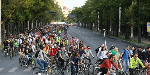 bucuresti mars biciclisti FOTO Dorin Constanda