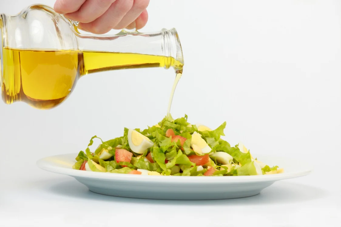 În disputa dintre margarină şi unt, uleiurile sunt cele care ajung să câştige FOTO Shutterstock