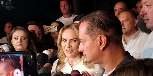 foto Gabriela Firea, înainte de afișarea exit pollurilor Foto Dana Arambescu jpg