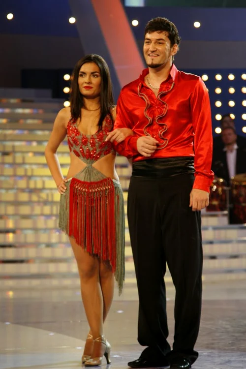 Adriela şi Smiley pe ringul de dans la competiţia din 2006