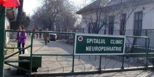 Percheziţii au avut loc la ieri la două spital din Craiova Foto