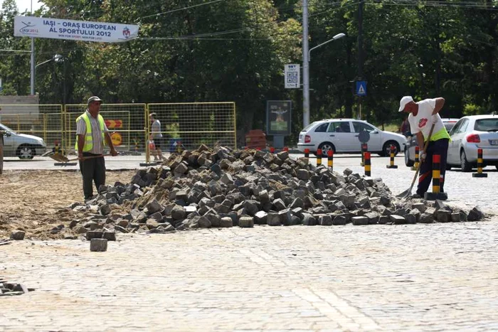 Şantier în centrul Iaşiului