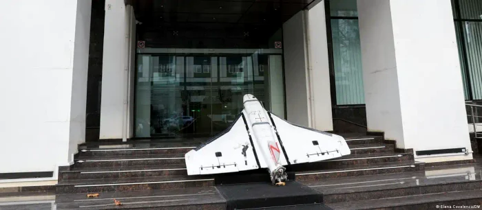 Drona rusească căzută marți în Moldova l-a întâmpinat personal pe ambasadorul rus pe treptele MAE