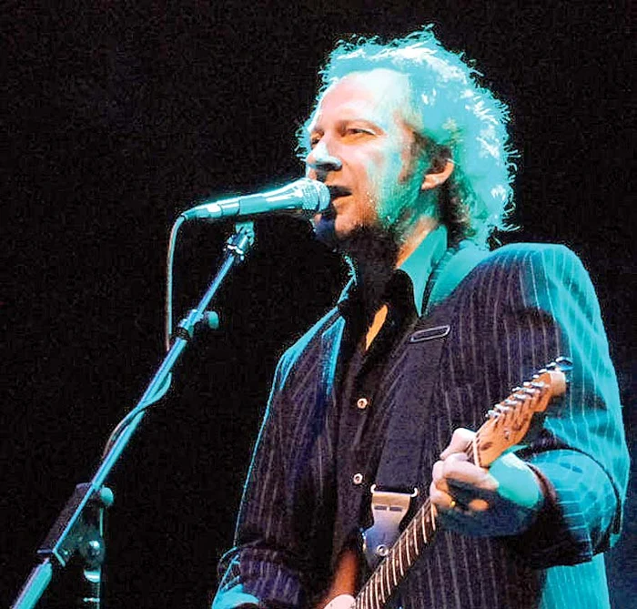 Black este lovit la cap şi se află în stare critică