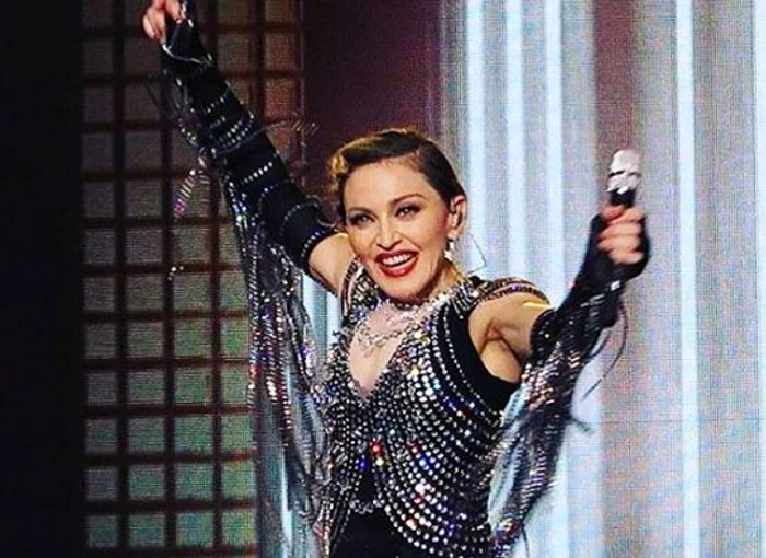 
    Rocco Ritchie vrea să stea departe de mama lui şi i-a transmis asta printr-un avocatFoto: arhiva personală  