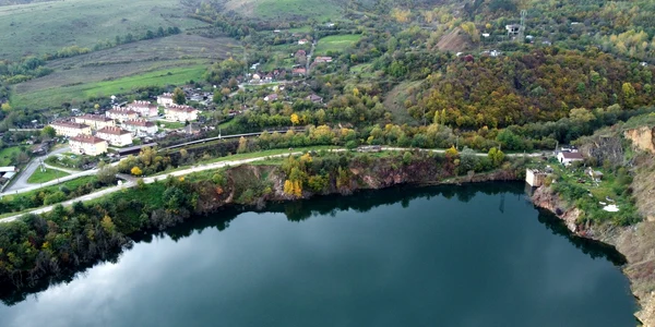Lacul Teliucului Foto Daniel Guță (8) JPG