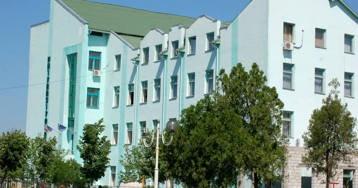 Colegiul Universitar Drobeta Turnu Severin a început înscrierile
