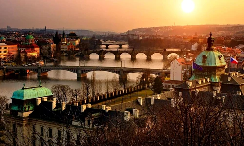Praga la asfințit jpeg