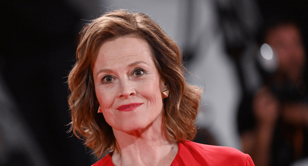 Sigourney Weaver va interpreta o adolescentă de 14 ani în „Avatar 2“. „Poți face asta, ești atât de imatură“
