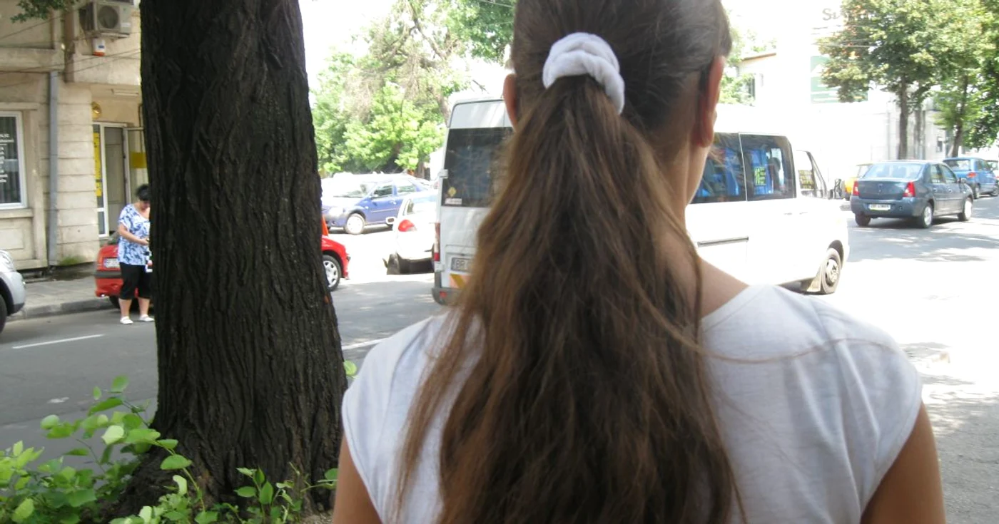 Fata nu a spus nimănui prin ce a trecut